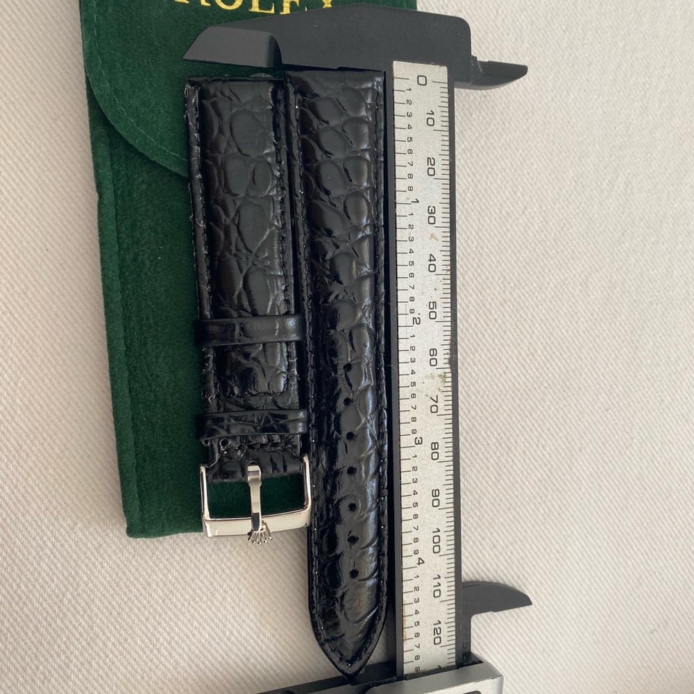 Rolex Black Leather Strap for Men 20mm - Picture 3 of 5